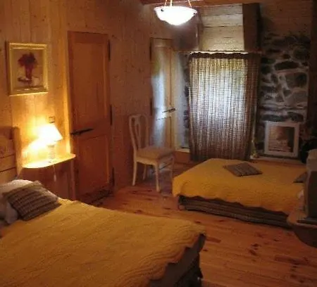 Le Francillon Nocleg ze śniadaniem